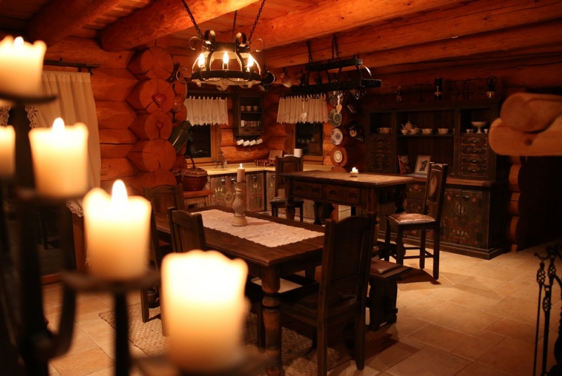Kitchen inspired by treasure chest