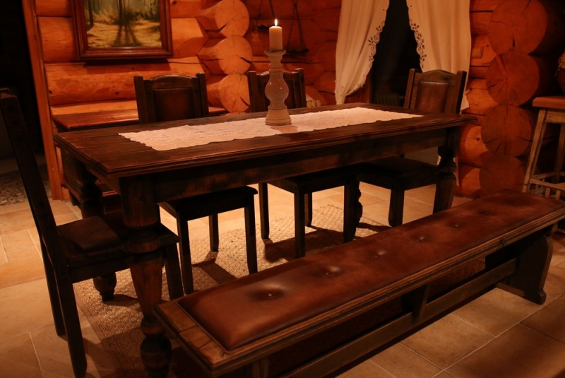 Kitchen inspired by treasure chest